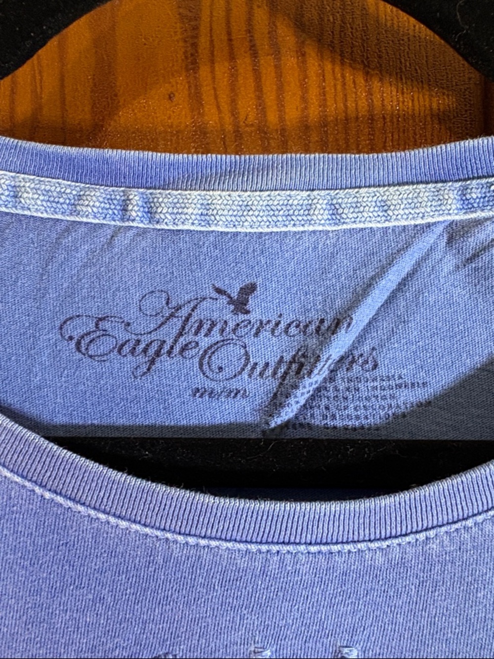 American Eagle Outfitters Blue Short Sleeve Graphic Tee Size Medium - Picture 3 of 6